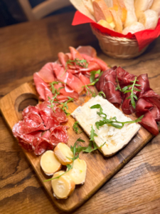 il Tagliere Brianza dell'Osteria dei Vitelloni